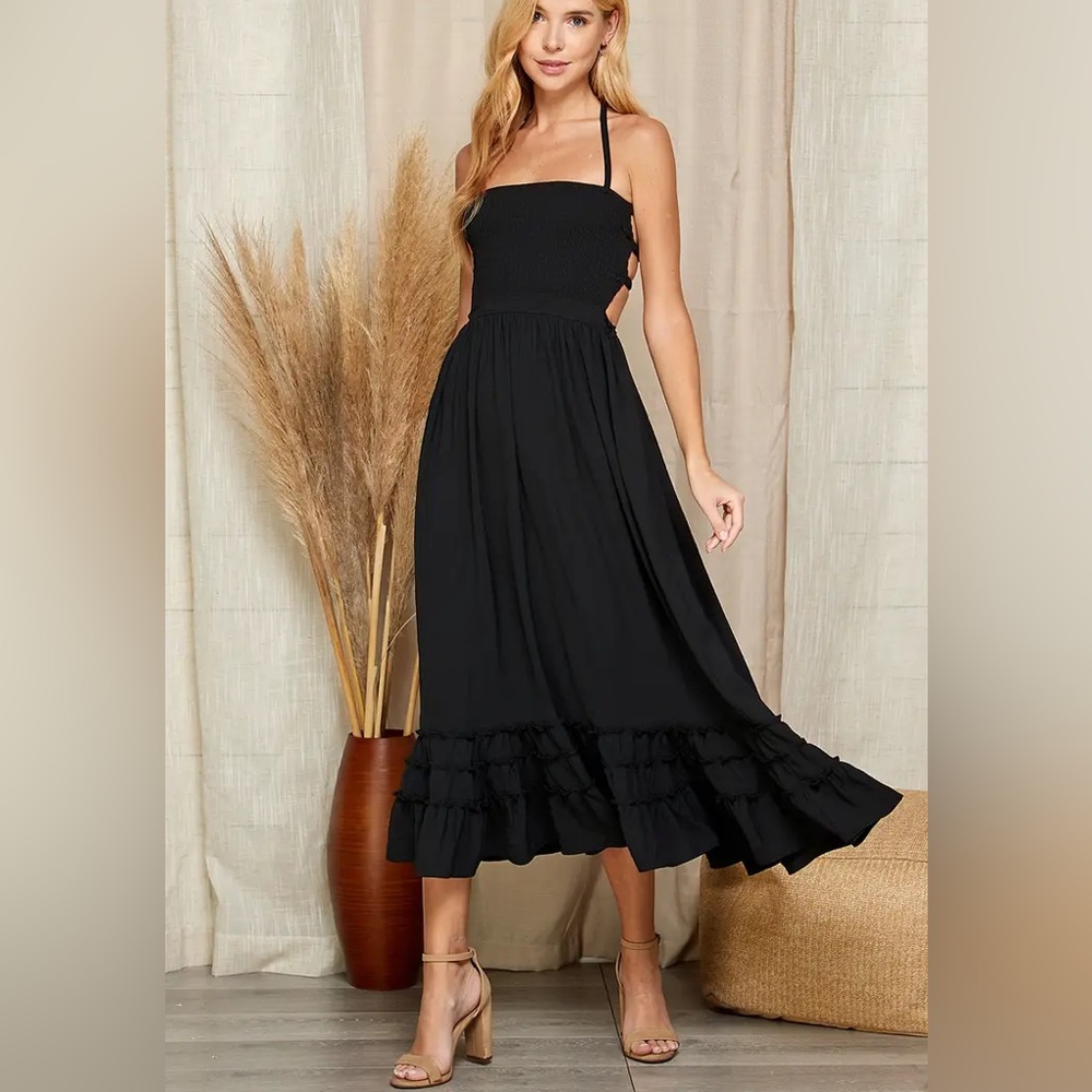 Bayside Romance Tiered Smocked Halter Dress – NWT